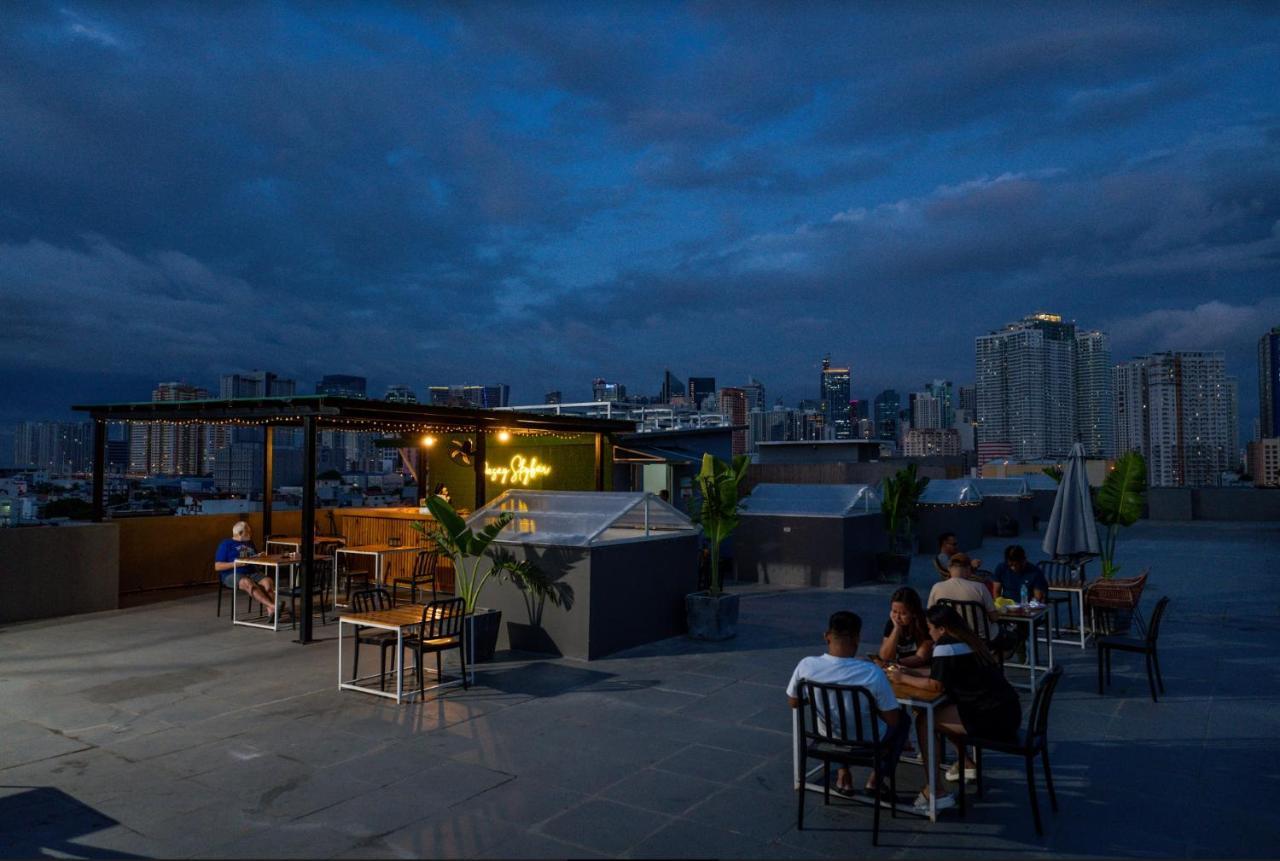 Pasay Centrale Hotel Экстерьер фото